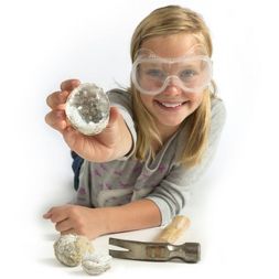 National Geographic Break Your Own Geode Kit